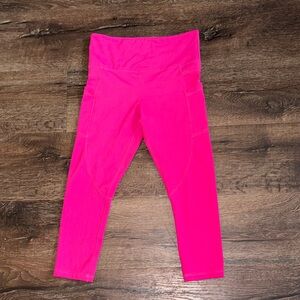 ZYIA BRIGHT PINK cropped leggings LIKE NEW 4